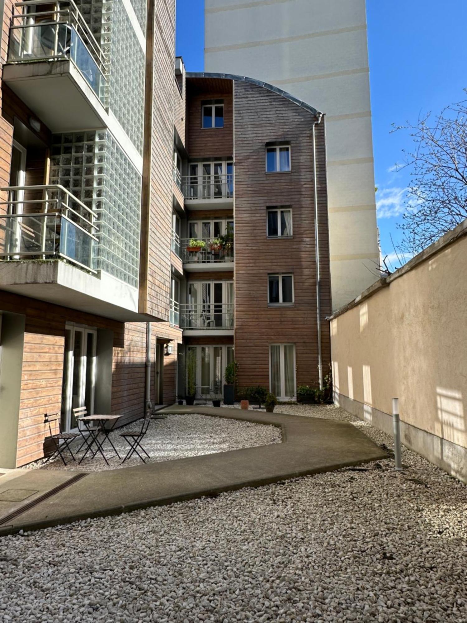 Villette - Buttes Chaumont'S Park -Entire Flats Paris Exterior photo